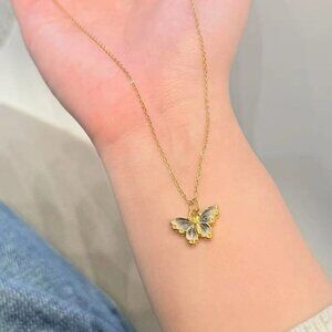 Timeless Beauty Sterling Silver Diamond Pendant Necklace – A Legacy of Love